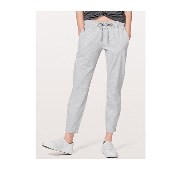 Lululemon On the Fly Pant Wee Are From Space Nimbus Battleship 2 - Picture 1 of 7
